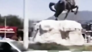 ব্যাপারটা কি হলো