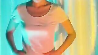 Urvashi new tranding grils video