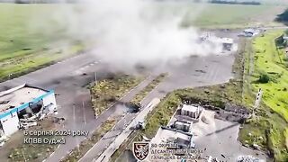 First Hours of Kursk Operation: Ukrainian 80th Brigade Captures Video of Russian Troops Surrendering