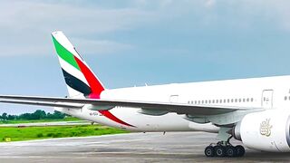 Arrival at sialkot airport #emirates #boeing777 #aviation #aircraft #shortsvideo