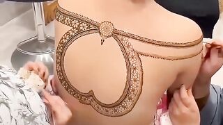 Mehndi blouse video goes viral