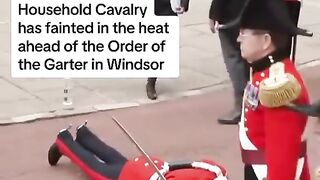 to news trending usa || Soldier faints at Windsor Castle