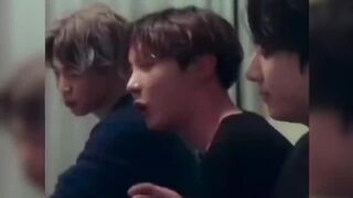 BTS imitating each other crying ????????????