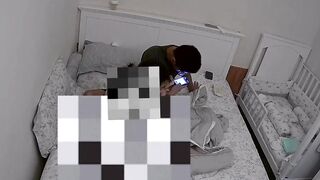 Viral! A husband's violence against his wife... It's infuriating.