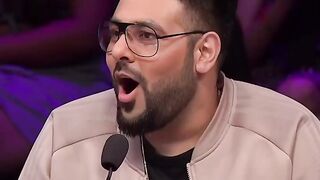 amazing voice jest wow i like it ????????