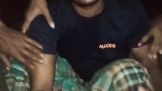 এলাকায় চোরের উৎপাত অবশেষে ধরা খেল।