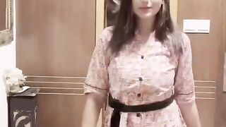 model short video clip's