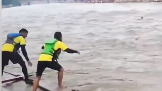File name     Heroic SDRF Jawan Rescues Drowning Man in Haridwar _ViralVideo _Shorts