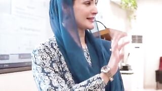 Maryam nawaz vs IMRAN khan