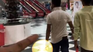 প্রেম না করে টাকা কামাও????