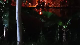 ট্রান্সমিটার সরাসরি আগুন লাগার দৃশ্য