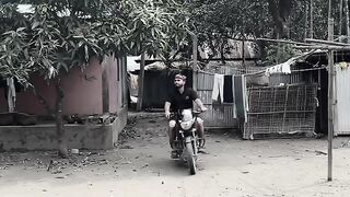 আসলে বউ বুঝতেই পারেনি বাসা থেকে বের হয়ে এমন হবে