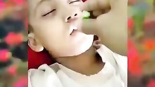 বন্ধু যখন গভীর ঘুমে মগ্ন ????????????????????????