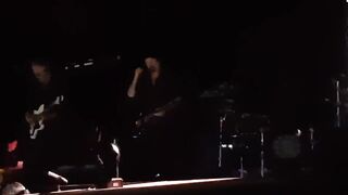 Bon Jovi - Bed of roses