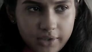 তার tution teacher-কে পছন্দ