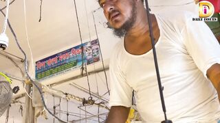 সাধারণ ভোক্তার প্রশ্নের সম্মুখিন ভোক্তা কর্মকর্তা