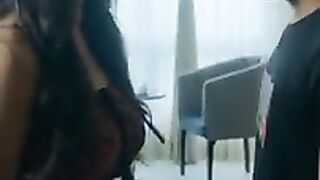 সে এরম ভাবে react করছে কেন...