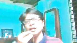 Ami sob Kichu Charte pari