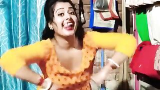আবারো ফাটিয়ে দিলাম|bangla viral video #reels#viral#trending#hotspot#wait