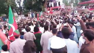 As soon as he met Imran Khan, Sher Afzal Marwat took the people to the streets and announced to go to Punjab