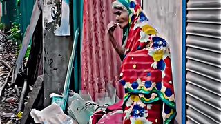 বিড়ি খোর চাচি????
