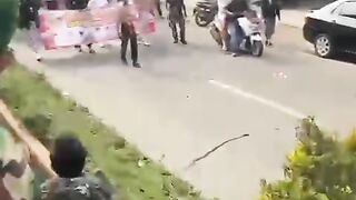 Ricuh saat pawai HUT RI