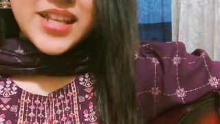 বাতাসে গুনগুন এসেছে ফাগুন