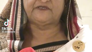Prime minister sheikh Hasina crying ????
