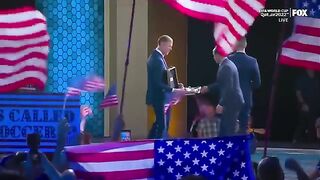 USA USA USA ????????  U.S. Soccer MNT fans at the FOX Sports FIFA World Cup set in Doha are HYPED ????