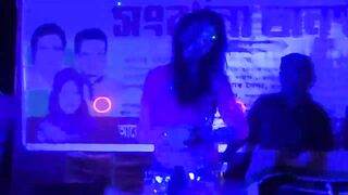 পাশের বাড়ির চ্যাংড়া পোলা।