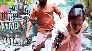 বৌদি খাবারে থুথু দেয়????????