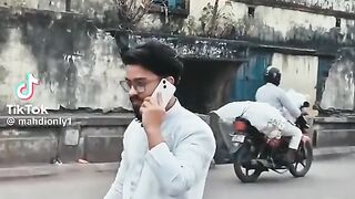 Funny video for I phone users ????????