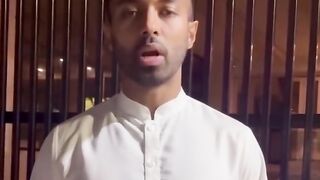 আবার ফারাজ করিম চৌধুরীর ছবি দিয়ে মিম বানায়ছে!!