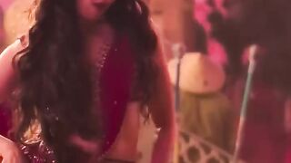 _Aayi Nai - _Stree 2 _ Sharddha Kapoor _ Rajkummar Rao _ Sachin -Jigar _ Pawan Singh _Divya_amithabh(720P_HD)