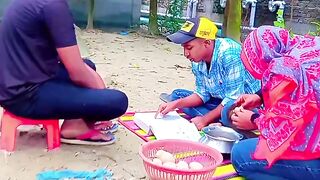 বন্ধুর মা যখন হংরেজী বেশি বুঝে????