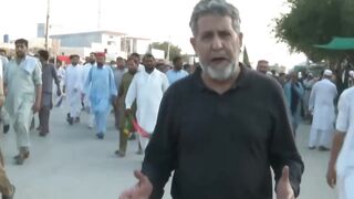 PTI backed students in "Pakistan" have called for a mass uprising against the government.