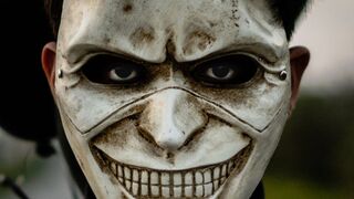 Scary visit, Visita aterradora