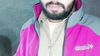 Tumhari duniya meri koi Kadar Nahin