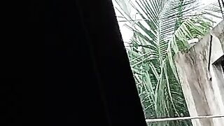 আমাদর এলাকাই বৃষ্টি হচ্ছে