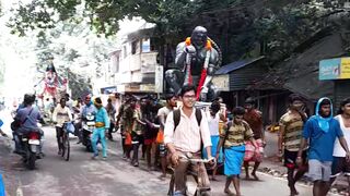 Devotees going to Tarakeswar, India