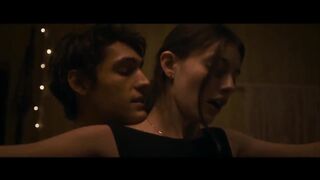 #tag//Passionate Kiss❤️❤️ _ Birds of Paradise _ Kissing Scenes — Kate and Felipe