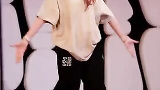 Lat lag gayi???? | #shorts #youtubeshorts#fyp #trending #solodance