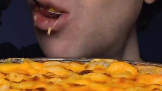 Pasta burger????