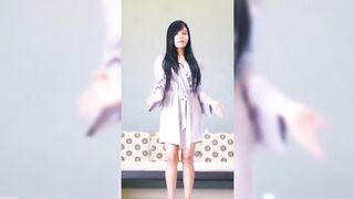 Indian Girl Sanna Dance 18