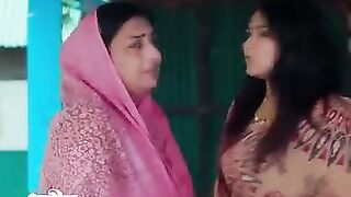 গরিব মায়ের বড়লোক সন্তান