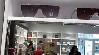 Shopping time 3