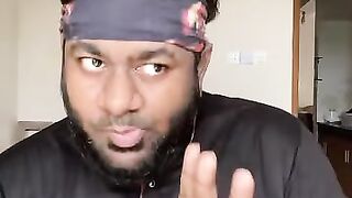 বড় ভাই যখন যিকির ফিকির করে আরকি ????????