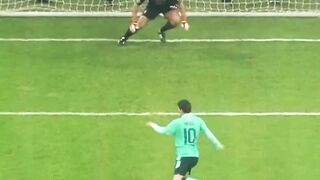 Funny penalty kicks 4