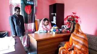 দেশ ত্যাগের মূহুর্তে !