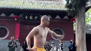 I_m_sure_few_people_can_do_it看過等於學會了_#china_#kungfu_#chinesedrama_#武術_#功夫_#culture_#文化_#shaolin(360p).